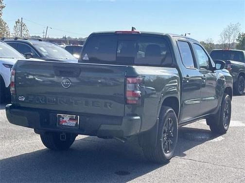 2026 Nissan Frontier SV
