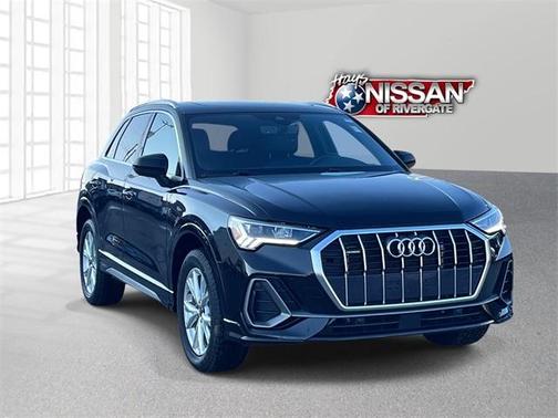 2024 Audi Q3 45 S line Premium