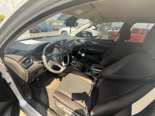 2020 Nissan Rogue Sport S