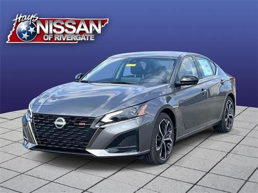 2025 Nissan Altima SR
