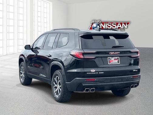 2024 GMC Acadia AT4