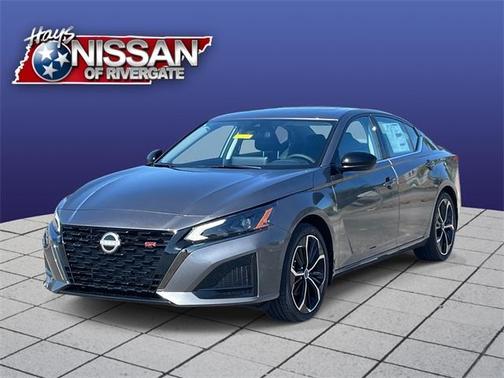 2025 Nissan Altima SR