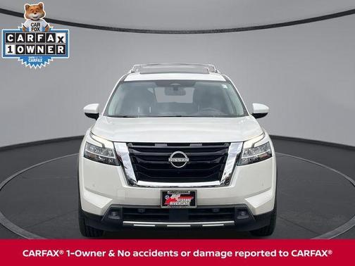 2022 Nissan Pathfinder Platinum