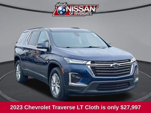 2023 Chevrolet Traverse LT Cloth
