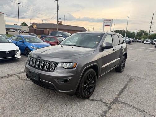 2021 Jeep Grand Cherokee Laredo X