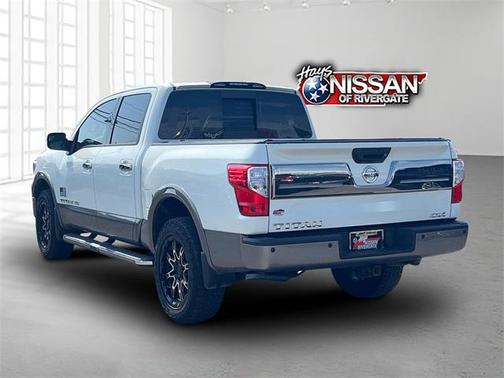 2018 Nissan Titan Platinum Reserve