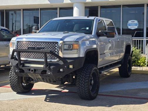 2015 GMC Sierra 2500 Denali