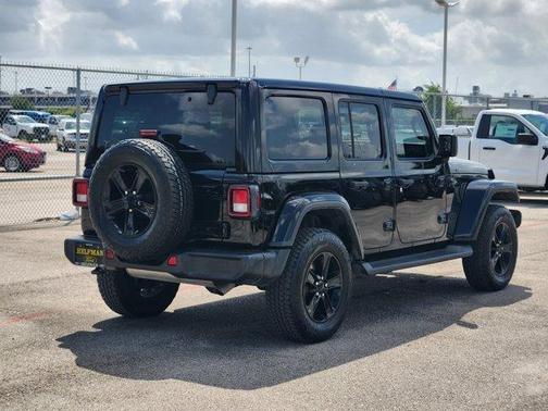 2022 Jeep Wrangler Unlimited Sahara Altitude