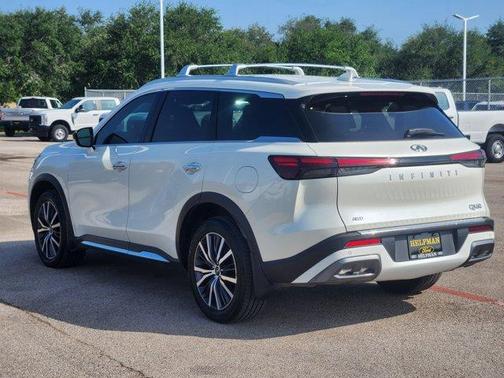 2023 INFINITI QX60 SENSORY