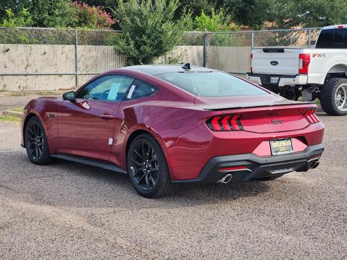 2025 Ford Mustang GT