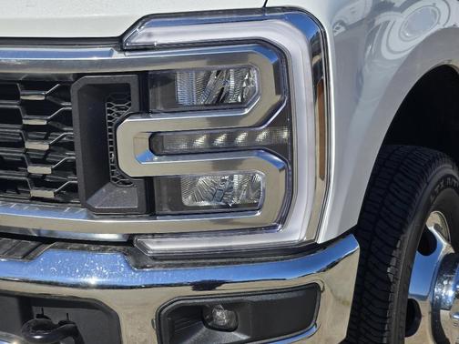 2026 Ford F-350 Lariat Super Duty