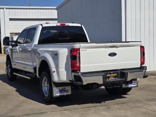 2026 Ford F-350 Lariat Super Duty