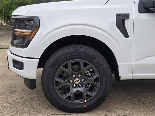 Oxford White 2026 Ford F-150 STX