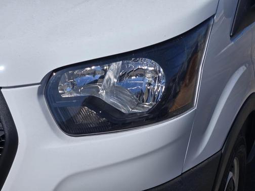 2025 Ford Transit-350 XL