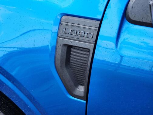 2025 Ford Maverick Lobo High