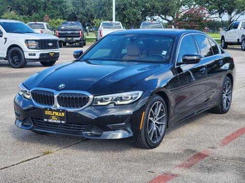 2019 BMW 330 i