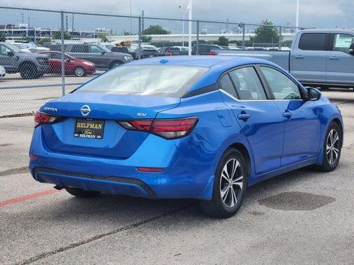 2022 Nissan Sentra SV