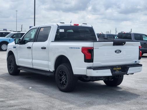2025 Ford F-150 Lightning XLT