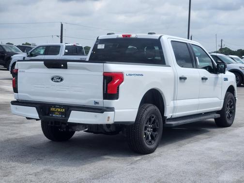 2025 Ford F-150 Lightning XLT