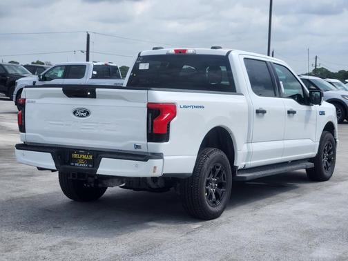 2025 Ford F-150 Lightning XLT
