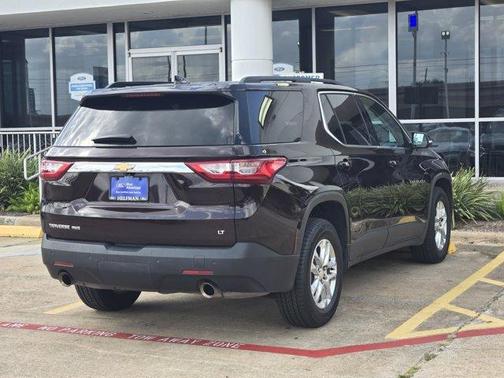 2021 Chevrolet Traverse LT Cloth