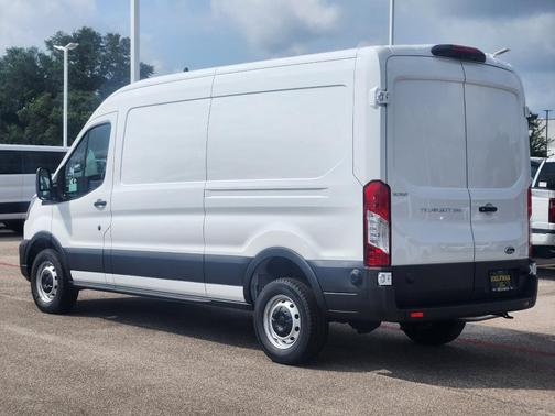 2025 Ford Transit-250 148 WB Medium Roof Cargo