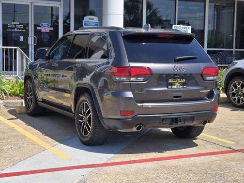 Granite Crystal Clearcoat Metallic 2018 Jeep Grand Cherokee Trailhawk
