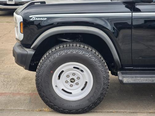 2025 Ford Bronco Heritage Edition