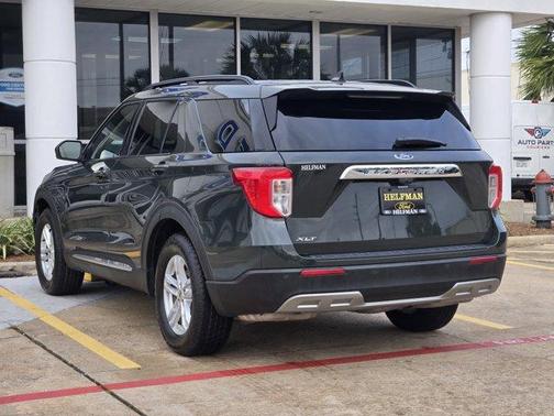 2024 Ford Explorer XLT