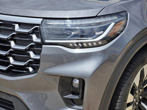 Carbonized Gray Metallic 2025 Ford Explorer Platinum