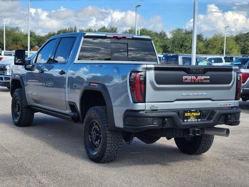 2025 GMC Sierra 2500 AT4X