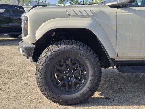 Desert Sand 2026 Ford Bronco Raptor