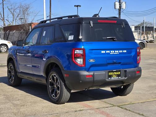 Velocity Blue Metallic 2026 Ford Bronco Sport Outer Banks