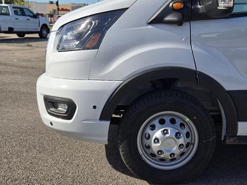 Oxford White 2026 Ford Transit-350 XLT