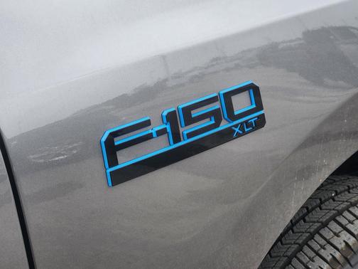 2025 Ford F-150 Lightning XLT