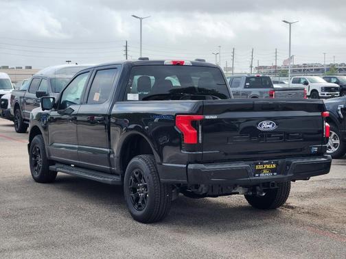 2025 Ford F-150 Lightning XLT