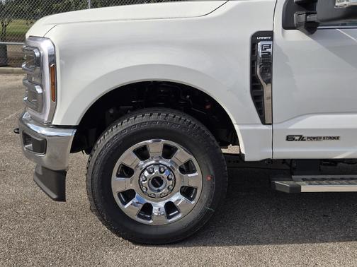 2026 Ford F-250 Lariat