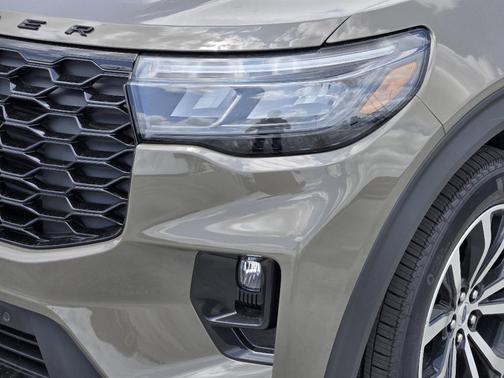 Gray 2026 Ford Explorer ST-Line