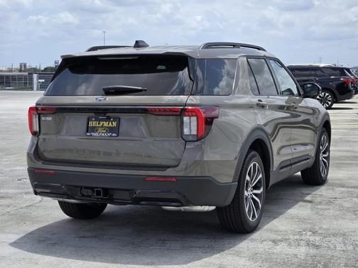 Gray 2026 Ford Explorer ST-Line