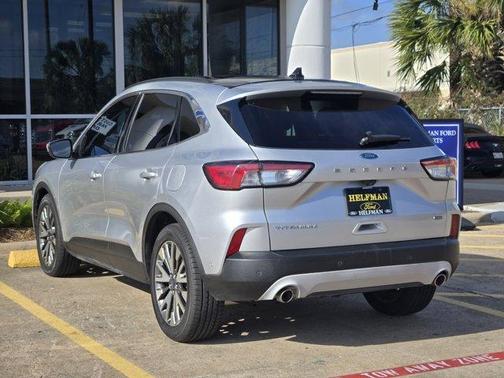 2020 Ford Escape Titanium Hybrid