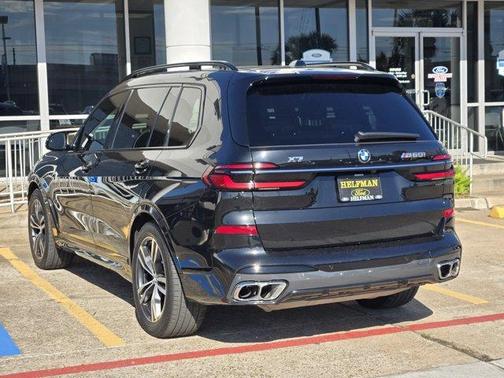 2025 BMW X7 M60i