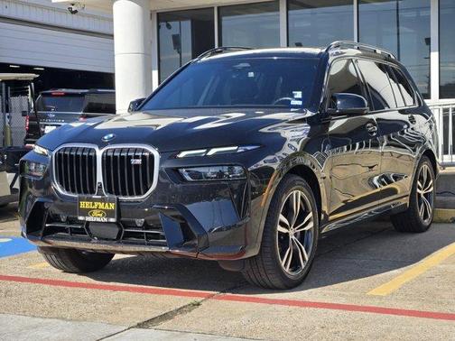 2025 BMW X7 M60i