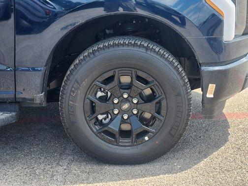 2025 Ford F-150 Lightning XLT
