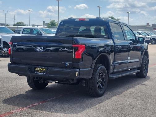 2025 Ford F-150 Lightning XLT