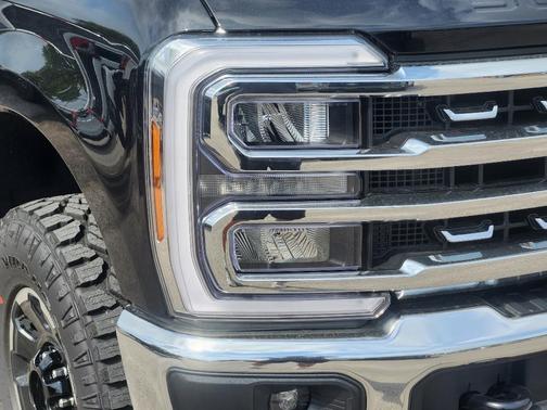 2025 Ford F-250 XLT