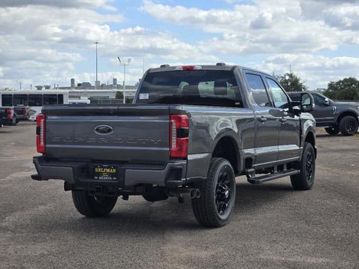 2026 Ford F-250 XLT