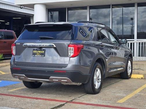 Carbonized Gray Metallic 2022 Ford Explorer XLT
