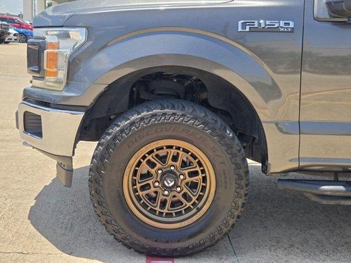 Magnetic Metallic 2018 Ford F-150 XLT