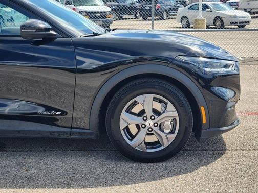 2023 Ford Mustang Mach-E Select
