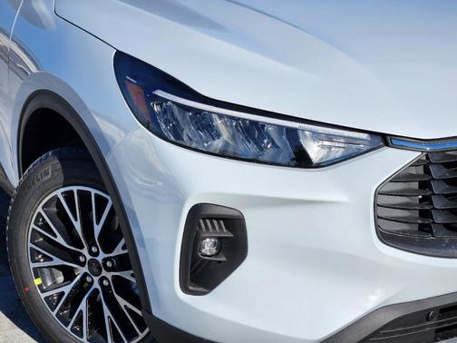 2025 Ford Escape PHEV